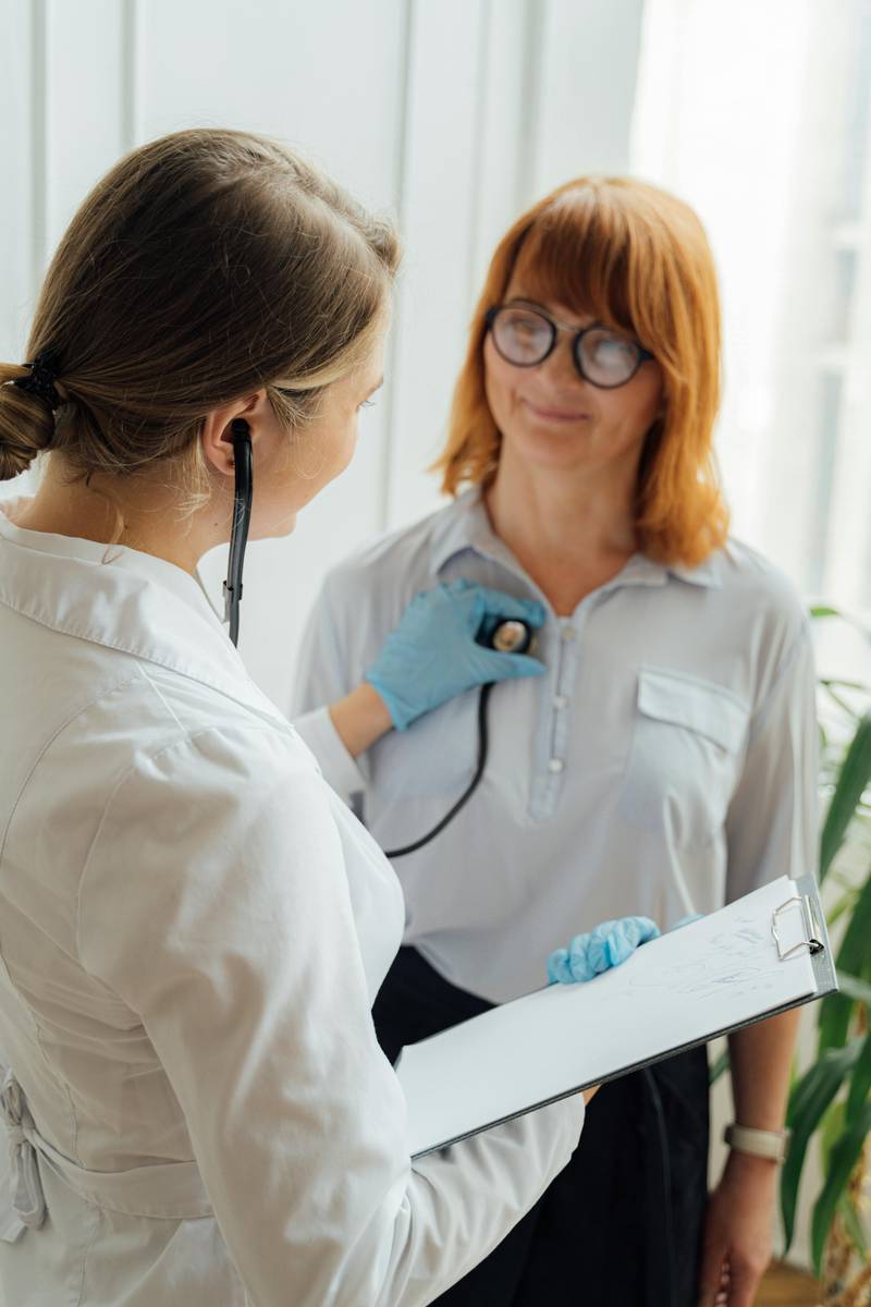visita del medico del lavoro in ufficio